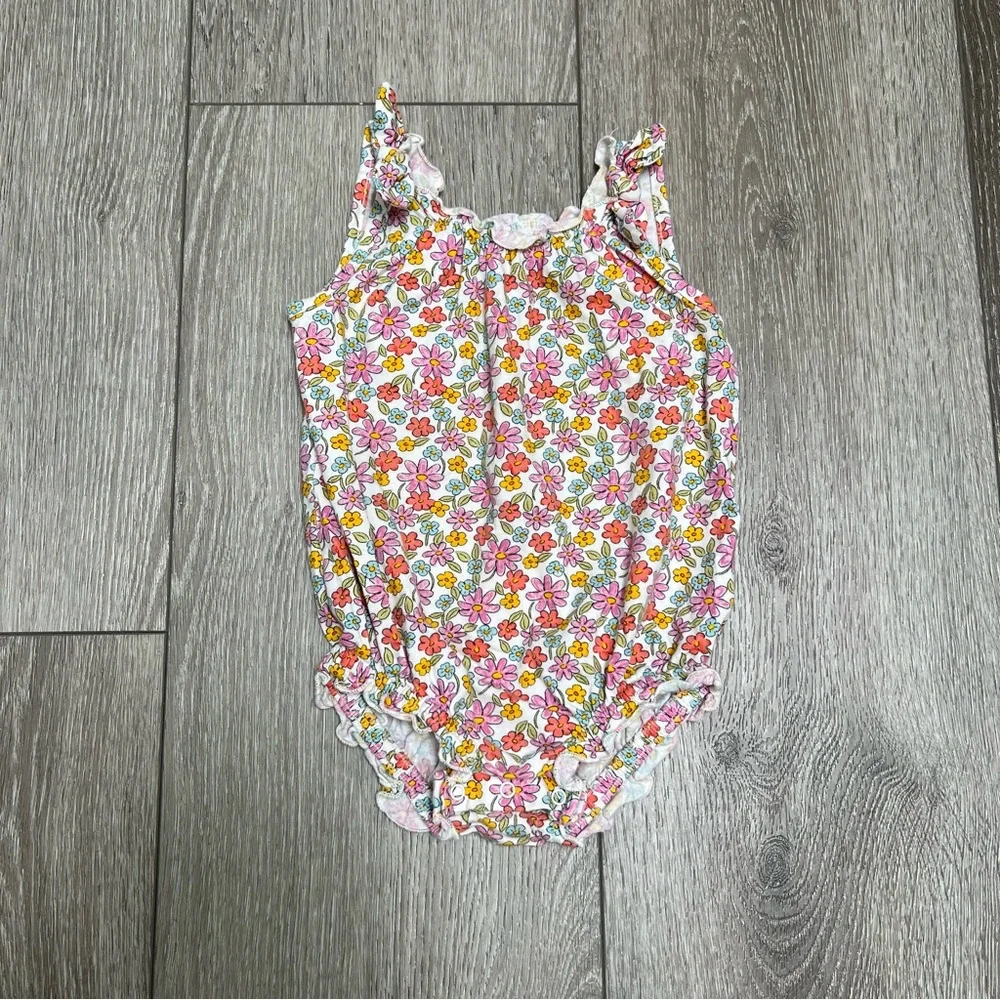 OLD NAVY SLEEVELESS BUBBLE ROMPER FLORAL 18-24MO